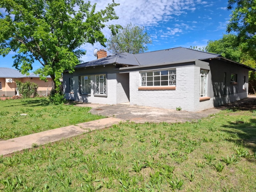 3 Bedroom Property for Sale in Noordhoek Free State